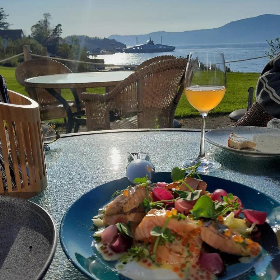 Smaken Av Ryfylke Event As Overnatting, Bygningen Drives Ikke Som Hotell Hjelmeland Exterior foto